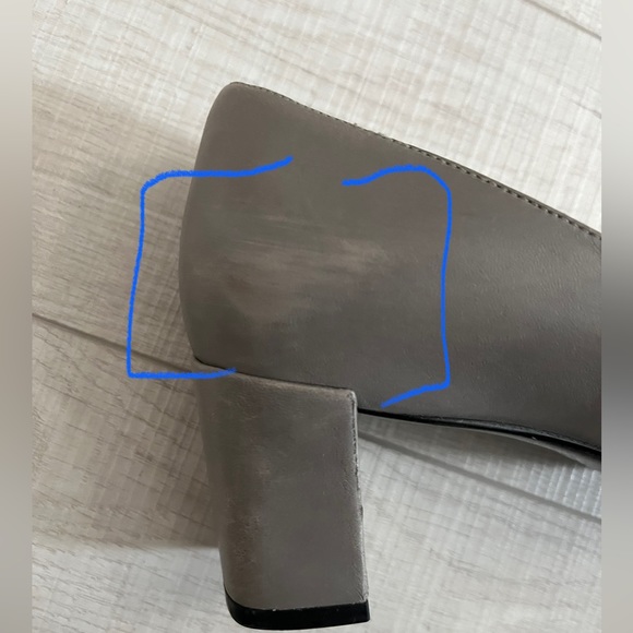 Grey square toe Naturalizer Keela pumps - Picture 3 of 6